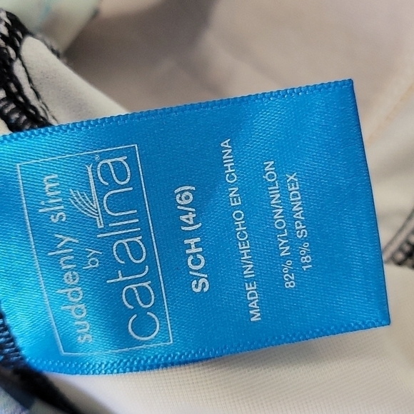 Catalina Suddenly Slim One Piece Swimsuit  Size 4/6 - Picture 10 of 10